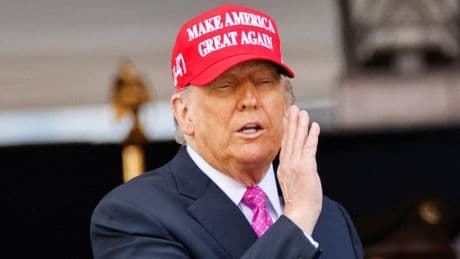 Bericht enthüllt brisante Details - Trump schmiss Kalendergirl-Party für Epstein und sich