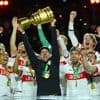 Mit Hoeneß nach ganz oben: Der Pokalsieg ist für den VfB Stuttgart ein kleines Fußball-Märchen