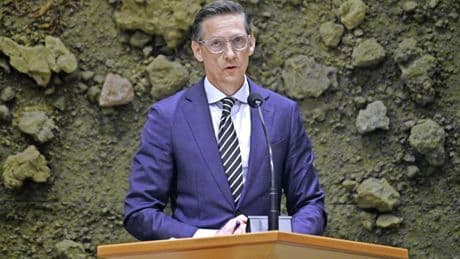JA21 geeft islamkritiek prominentere plaats in verkiezingsprogramma: Nederlandse cultuur moet ’leidende cultuur’ blijven