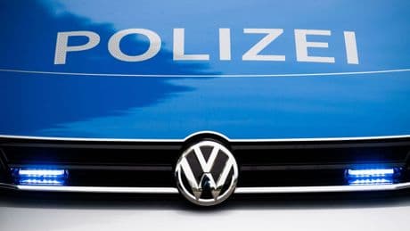 Unfälle: Auffahrunfall auf A5 - Wohnwagen völlig zerstört
