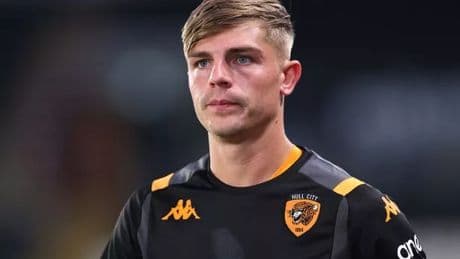 Ex-Man Utd star finally finds new club after a YEAR unemployed