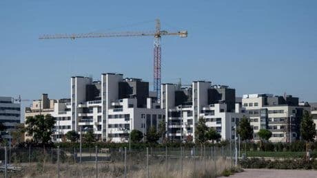 El Govern crea un programa especial para gestionar los 665 solares que acogerán vivienda pública