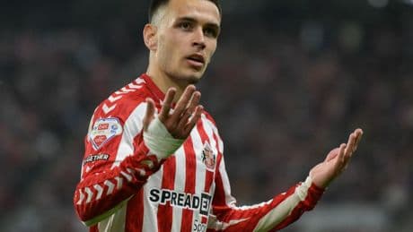 Sunderland star Enzo Le Fee heartbreakingly found dad dead in bed then went to training without telling his team-mates