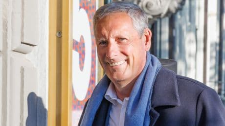 Gert Verhulst ziet plannen voor Nederlandse versie talkshow in rook opgaan: ’Helemaal niks van terechtgekomen’