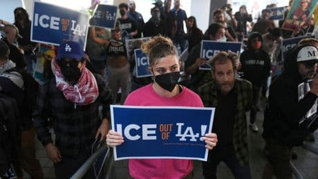 Immigration authorities extend activity in Los Angeles area amid street protests