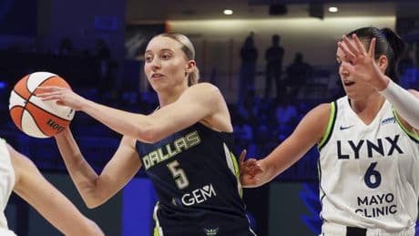 Bueckers debuta con derrota en la WNBA y Plum amarga el estreno de las Valkyries