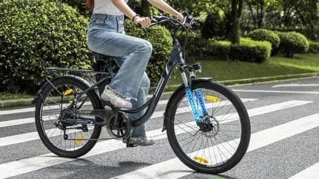 À ce prix là, ce vélo électrique va devenir la star de l'été 2025 (il n'y en aura pas pour tout le monde)