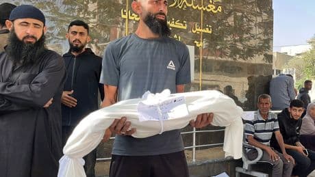 Las negociaciones para una tregua en Gaza se estancan mientras Israel avanza la ofensiva que ha desplazado a 180.000 personas en 10 días