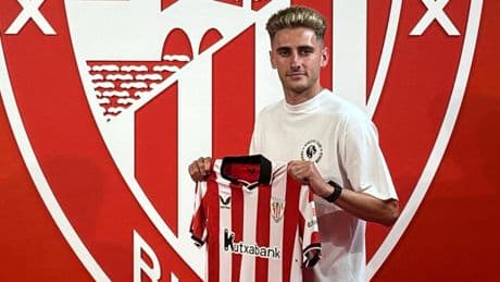 Robert Navarro se presenta como jugador del Athletic: “Es un paso muy grande en mi carrera”