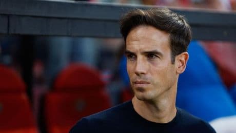 Iñigo Pérez se disculpa tras su reacción en el Rayo-Barça: «Me avergüenzo de cómo actué»