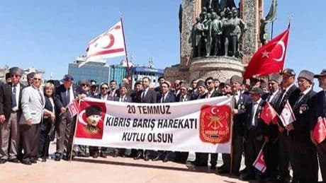 Kıbrıs Barış Harekatı'nın 51'inci yılında Taksim'de tören düzenlendi