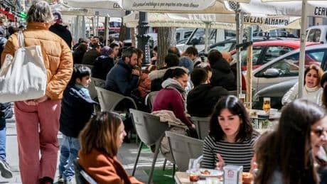 La OCDE baja dos décimas las previsiones de crecimiento para España este año, hasta el 2,4%