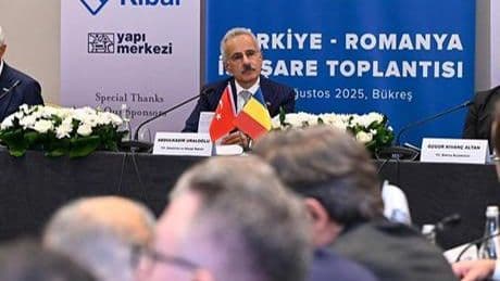 Bakan Uraloğlu, Romanya'da Yuvarlak Masa Toplantısı’na katıldı
