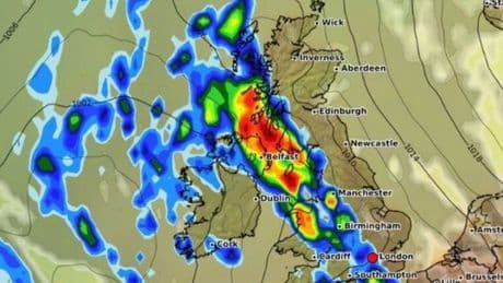 UK weather: Maps turn blue and reveal exact date 580-mile rain bomb to soak Britain
