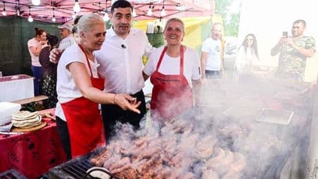En Roumanie, l’extrême droite encore favorite de la nouvelle présidentielle
