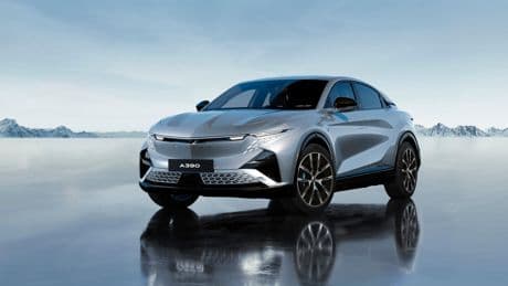 Automobile: A390, la première Alpine des familles