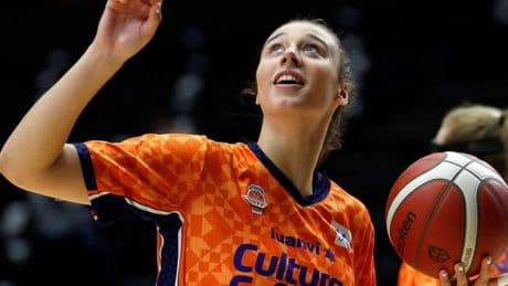 El Valencia Basket renueva a Raquel Carrera hasta 2027