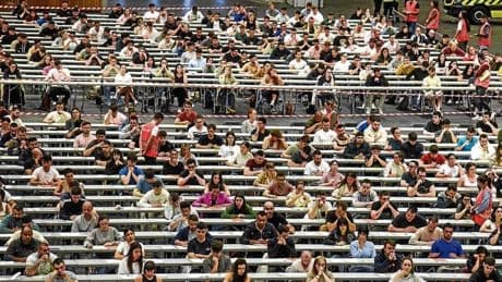 El PNV evita ahora reclamar reformas legales para blindar la exigencia del euskera en las OPE