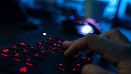 Hackergruppe knackt Irans größte Kryptobörse und "verbrennt" 90 Millionen Dollar