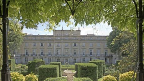 Serie „Krieg in den Palästen“: Bürgerkrieg im Schloss