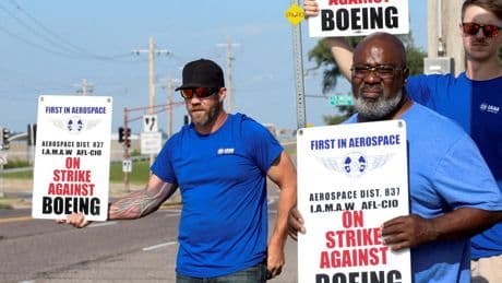 Boeing recrute des «permanents» pour remplacer les ouvriers grévistes de ses usines militaires