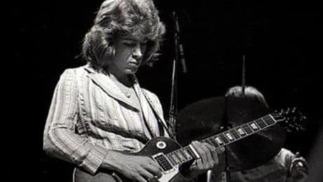 ¿De Niza a Nueva York? Mick Taylor reclama al Metropolitan la guitarra que le robaron con los Stones
