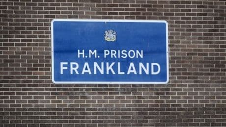 Wrong family informed after attempted murderer dies behind bars