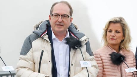 Migrations-Gipfel auf der Zugspitze: Dobrindt will härtere Asylpolitik