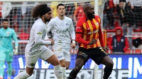 5 oyuncusu cezalı: Kayserispor'a Fenerbahçe maçı öncesi 2 kötü haber daha!