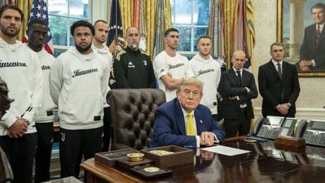 Silencio incómodo en la Juventus ante la insistente pregunta de Trump: ¿Podría una mujer entrar en vuestro equipo?