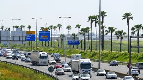 Las mejores horas para viajar por carretera y no pillar atasco en la 'Operación Salida' de verano