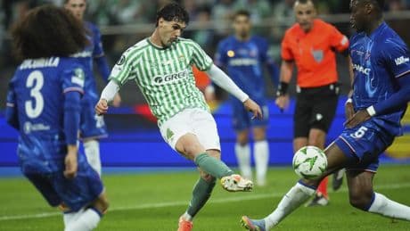 Johnny se despide de la afición bética sin saber si volverá a lucir la camiseta verdiblanca