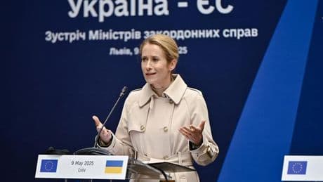 La UE acuerda una nueva batería de sanciones contra Rusia entre la expectación por un encuentro Zelenski-Putin