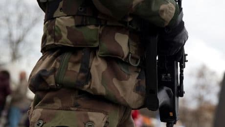 Un ancien militaire mis en examen pour la fabrication d'explosifs en Gironde, une enquête ouverte