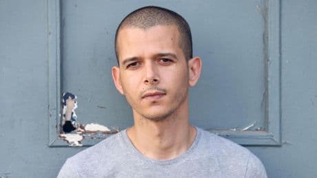 Abdelá Taia, escritor: "El ataque a los musulmanes es un deporte nacional en los medios franceses"