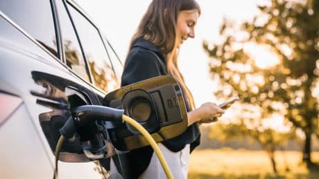 Los coches electrificados siguen al alza en España, pero seguimos lejos de Europa