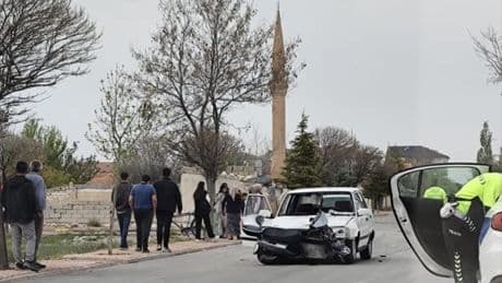 Aksaray'da kaza! Otomobilin çarptığı elektrikli bisiklet sürücüsü öldü