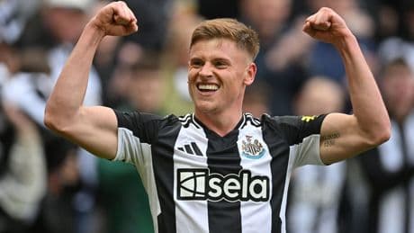 Newcastle 4-1 Manchester United: Harvey Barnes stars as Magpies end 94-year wait