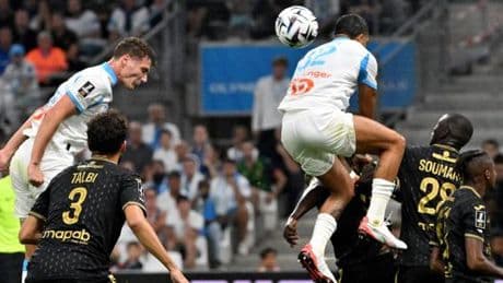 Marseille-Lorient : soirée réussie pour un nouvel OM, vainqueur 4-0 avec un but de Benjamin Pavard