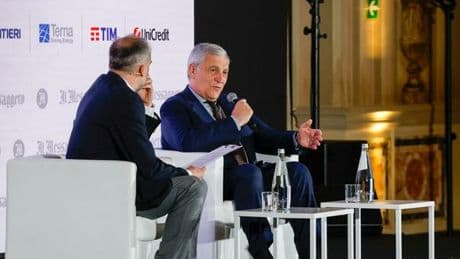 Tajani: «Spero annuncio tregua Kiev in Vaticano. Senza passi in avanti altre sanzioni su Putin»