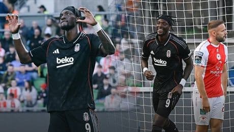 Tammy Abraham'dan tarihe geçen performans
