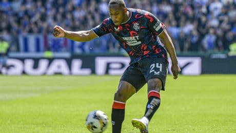 Transferzomer 2025: Rangers ziet af van koopoptie op Feyenoord-huurling Kasanwirjo