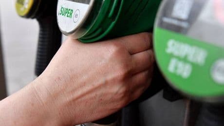 Spritpreise gestiegen: „Deutlich überteuert“ – vor allem Diesel legt an den Tankstellen zu