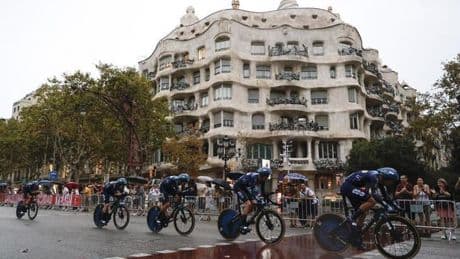 Las mejores ciclistas ensayan el domingo la salida del Tour 2026 desde el centro de Barcelona