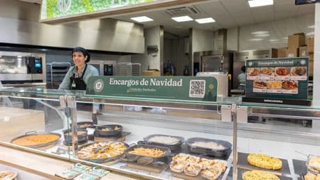 Precocinados, mercarestaurantes y &#039;delivery&#039;, cuando la comodidad manda en el estómago: &quot;No tengo tiempo de hacerme un tupper&quot;