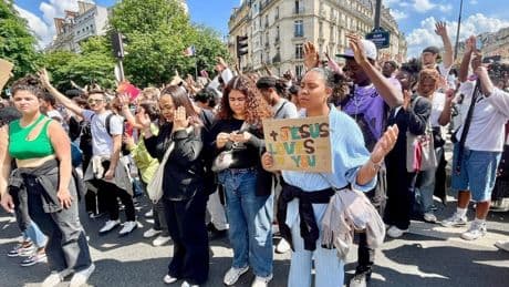 La Marche pour Jésus, la « Pride » évangélique qui séduit les catholiques