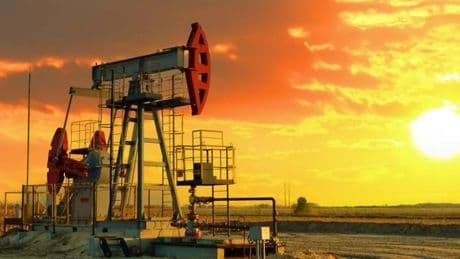 Brent Petrol 71,46 dolara geriledi... Trump tarifeleri piyasaları baskılıyor