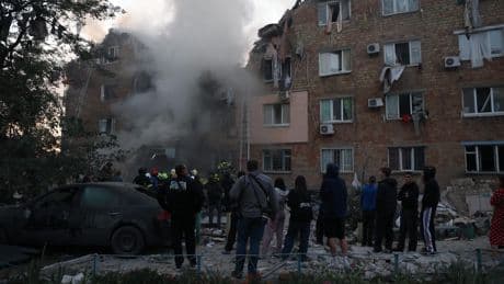 Rusya’dan Kiev’e hava saldırısı: 3’ü çocuk 14 kişi hayatını kaybetti