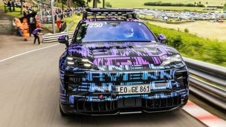 Porsche Cayenne Electric protagonista di un nuovo record. Apparizione in programma al Goodwood Festival of Speed