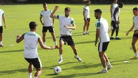 Horario y donde ver por televisión el Sporting-Córdoba CF de la primera jornada de la Liga Hypermotion